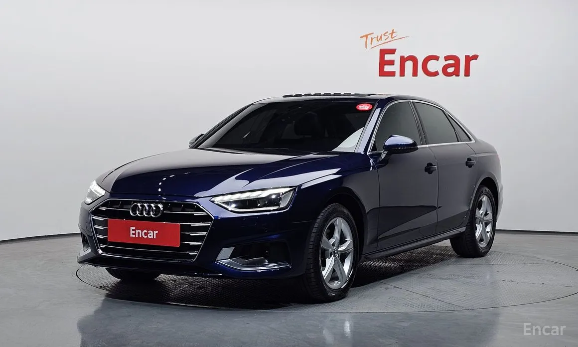 Фото 1 - Audi A4