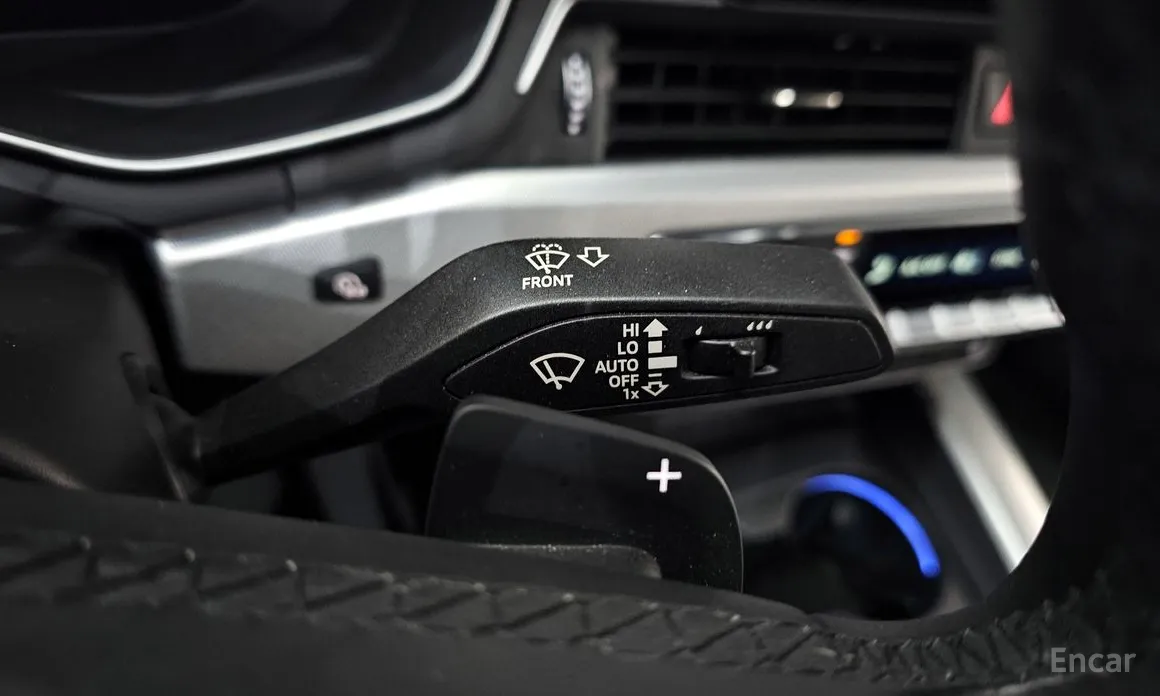 Фото 18 - Audi A4