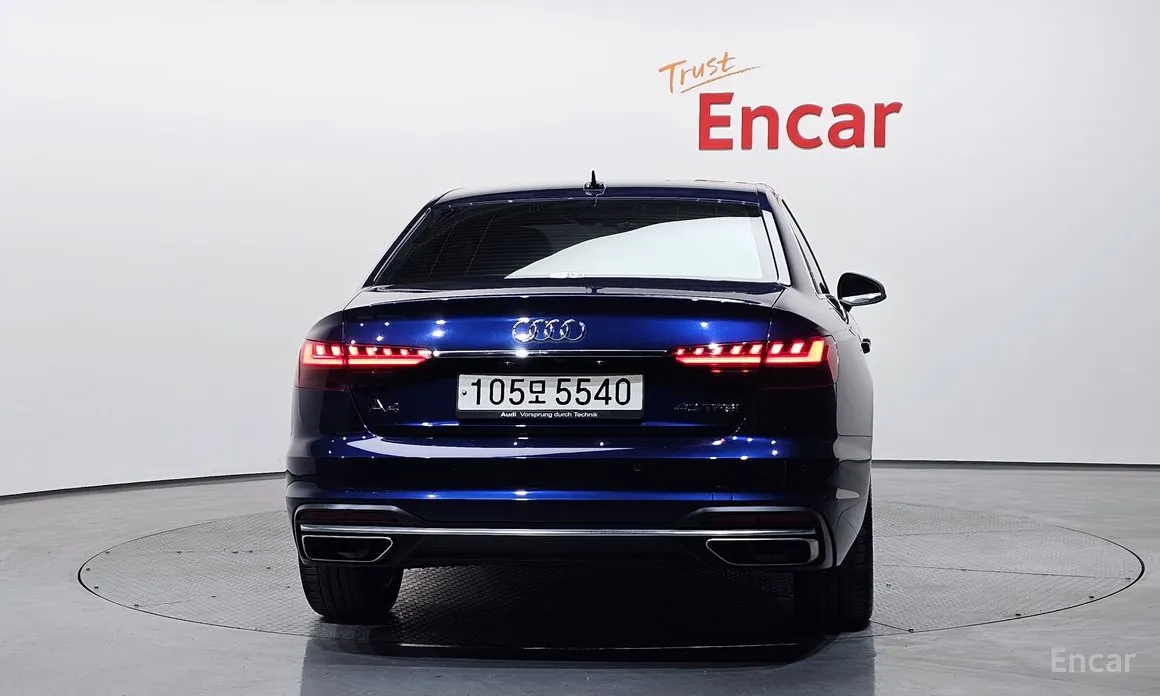 Фото 4 - Audi A4