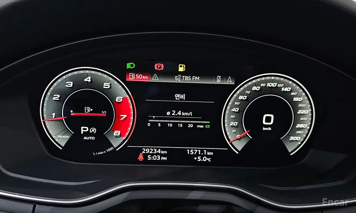 Фото 8 - Audi A4