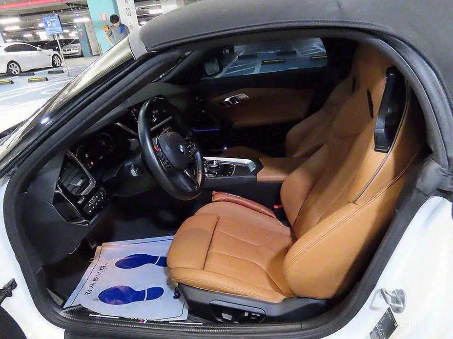 Фото 10 - BMW Z4