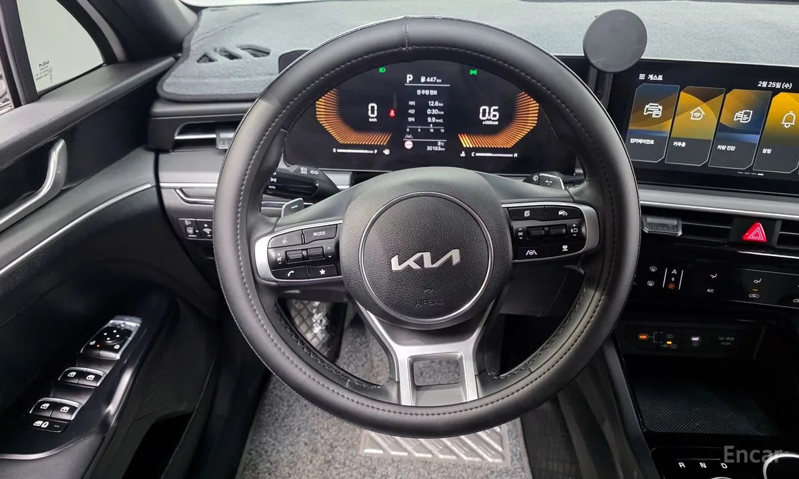 Фото 13 - Kia K5