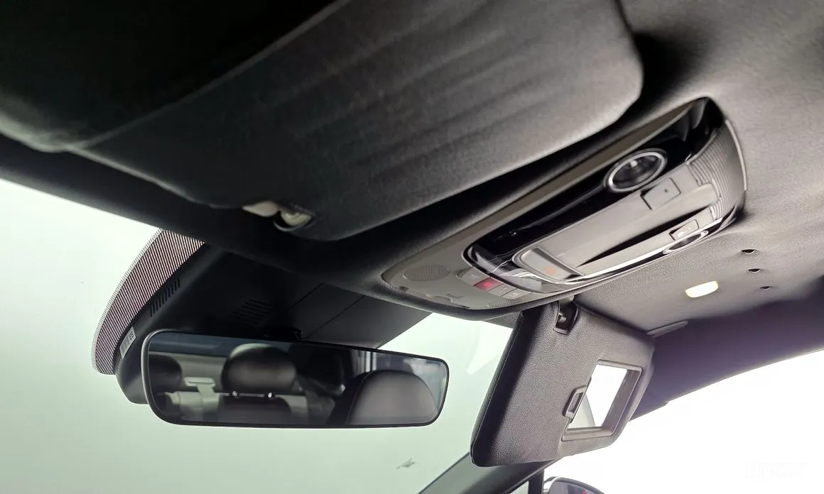 Фото 19 - Kia K5