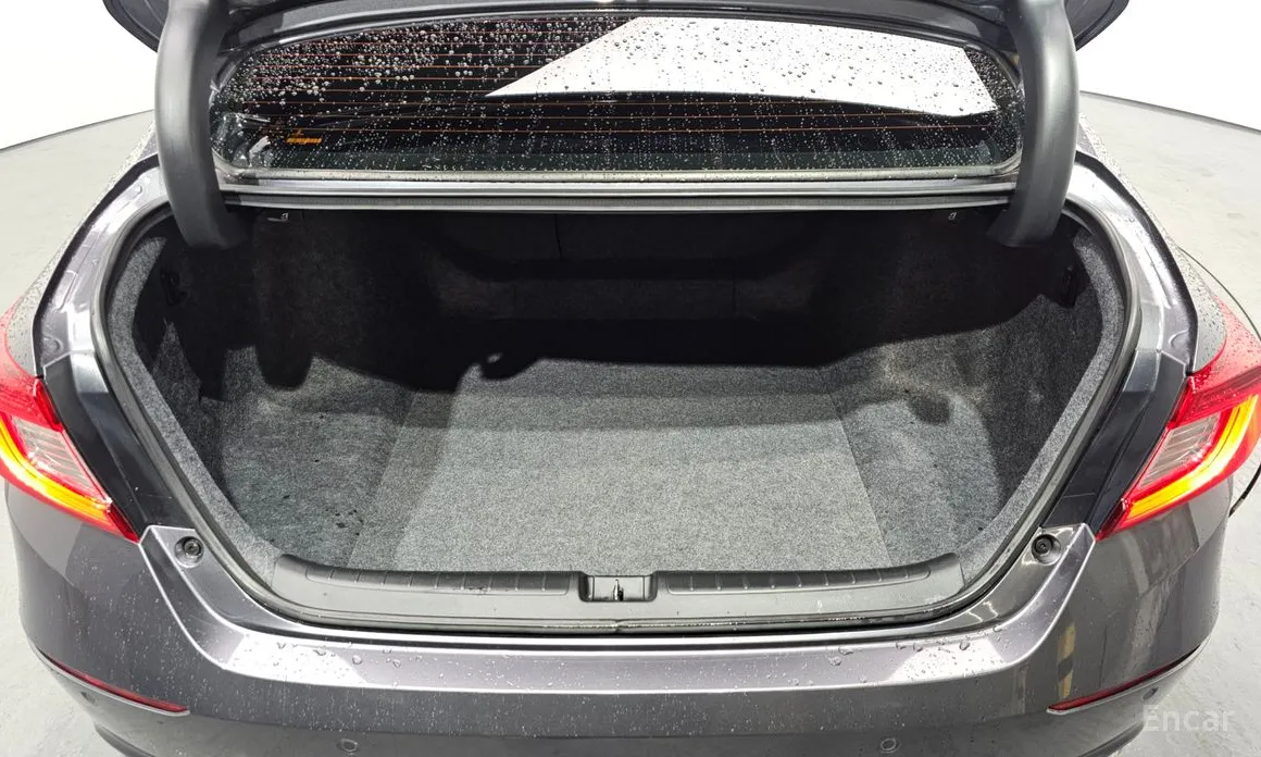 Фото 20 - Honda Accord