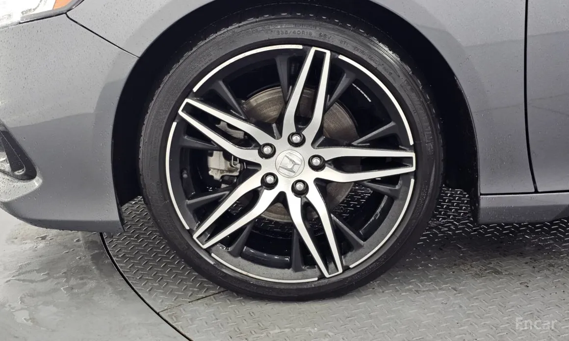 Фото 5 - Honda Accord