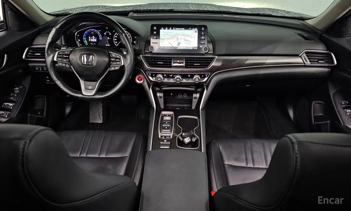 Фото 7 - Honda Accord