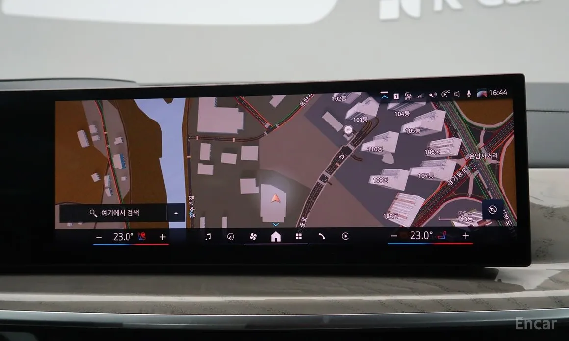 Фото 14 - BMW X7