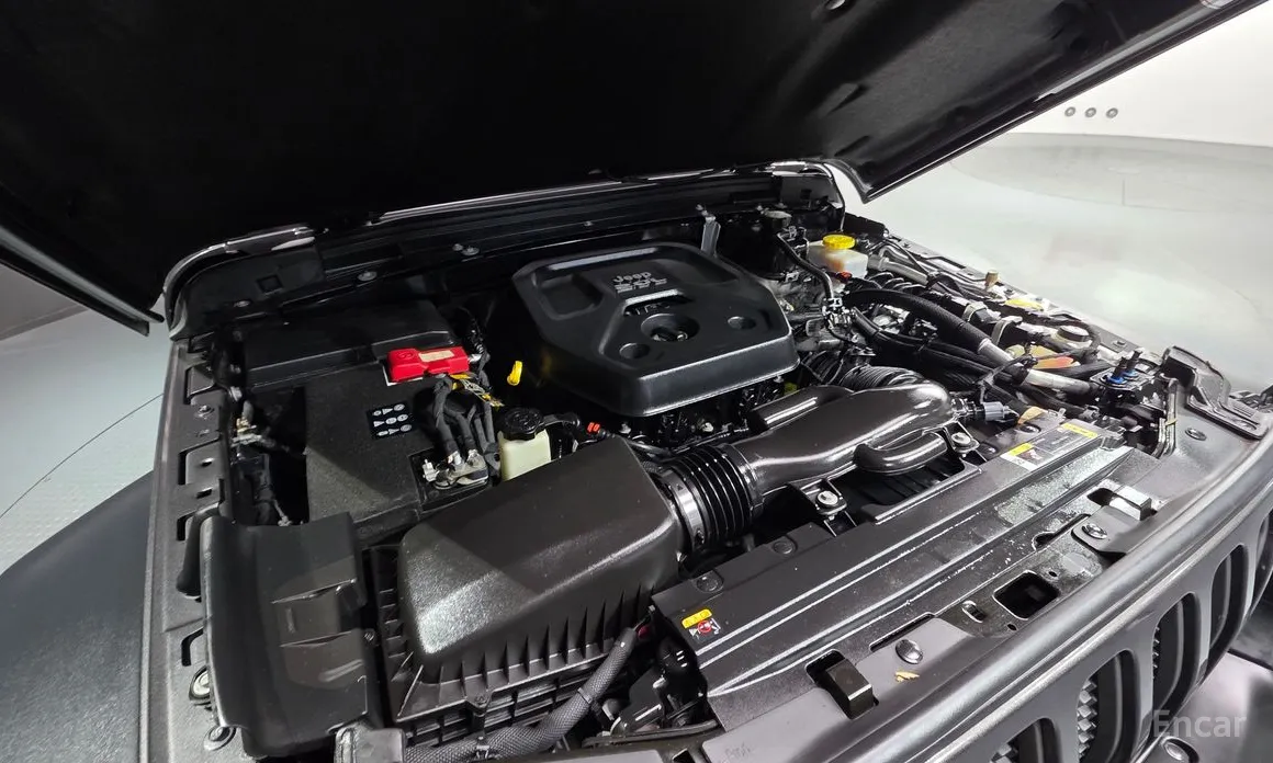 Фото 6 - Jeep Wrangler