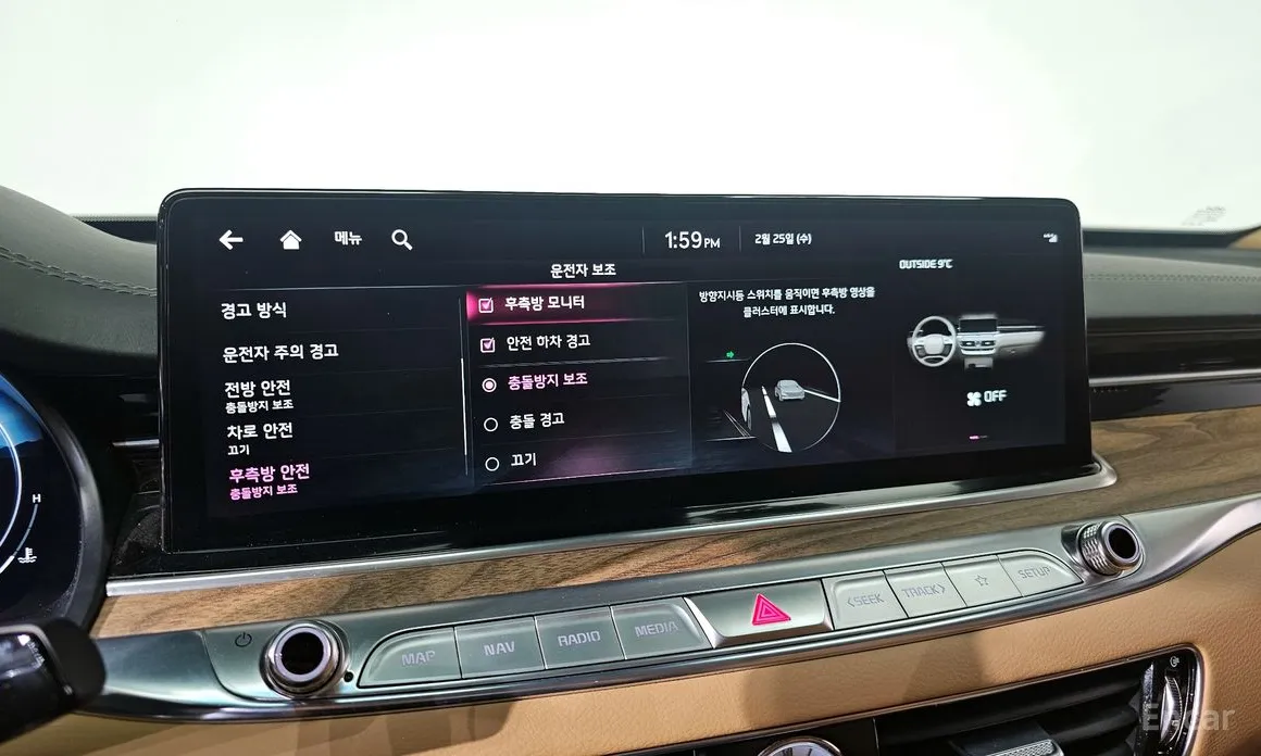 Фото 16 - Kia K9