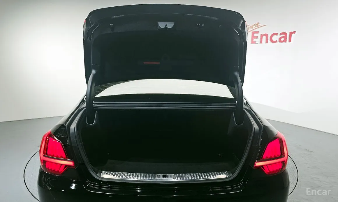 Фото 20 - Kia K9