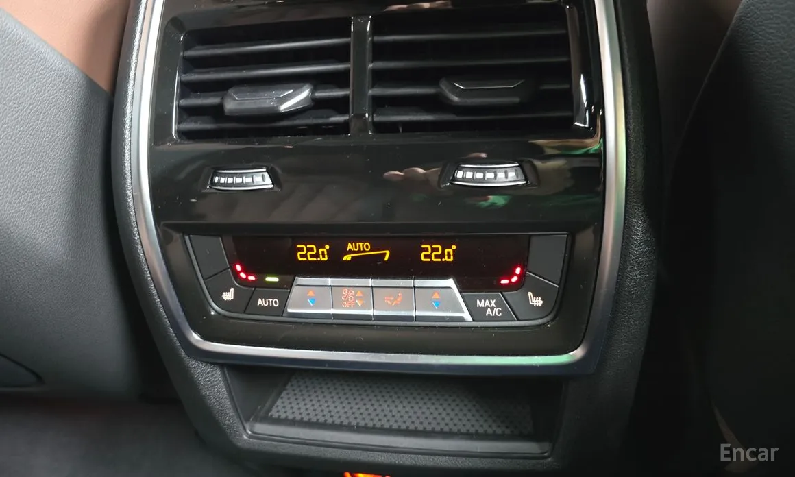 Фото 18 - BMW X5