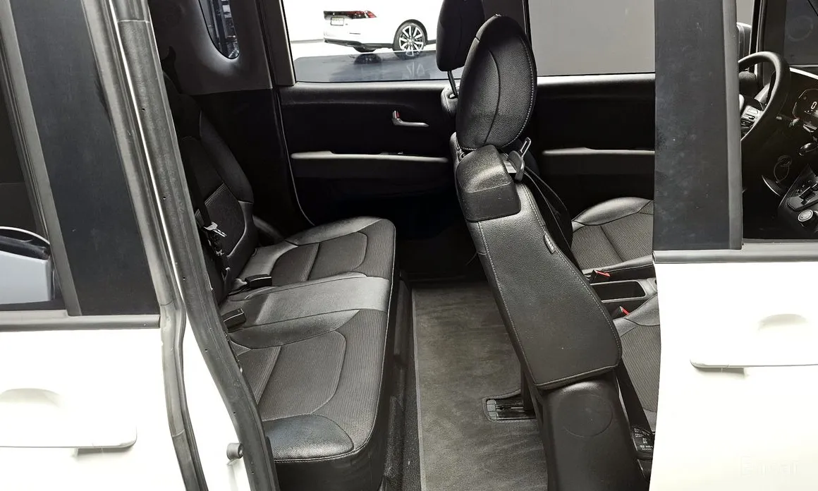 Фото 11 - Kia Ray