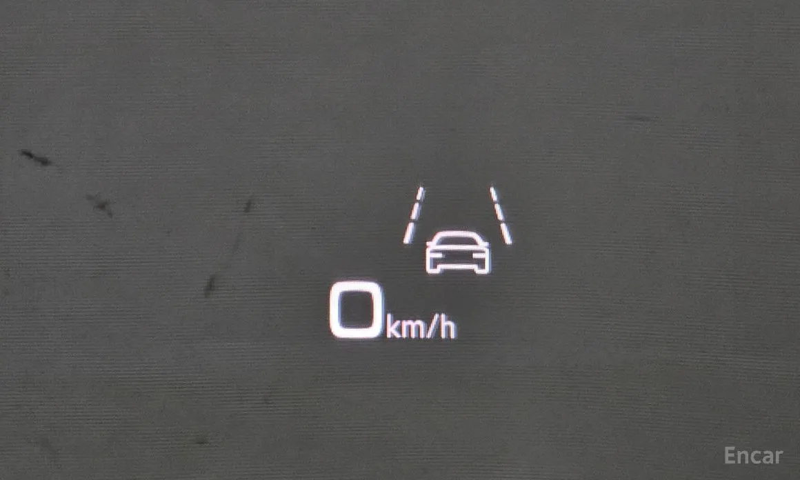 Фото 17 - Audi e-tron