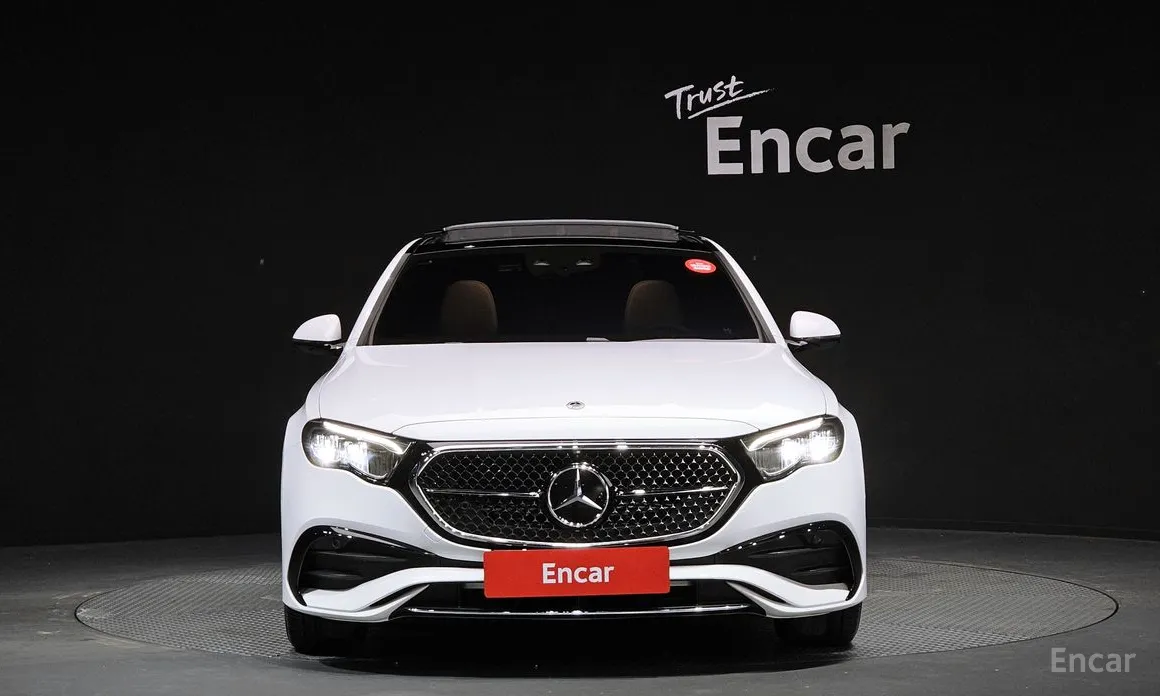 Фото 3 - Mercedes-Benz E-Class