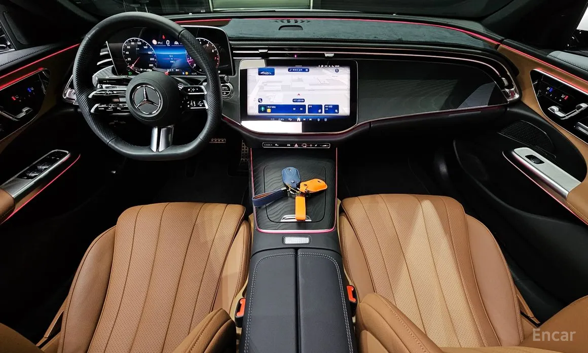 Фото 7 - Mercedes-Benz E-Class