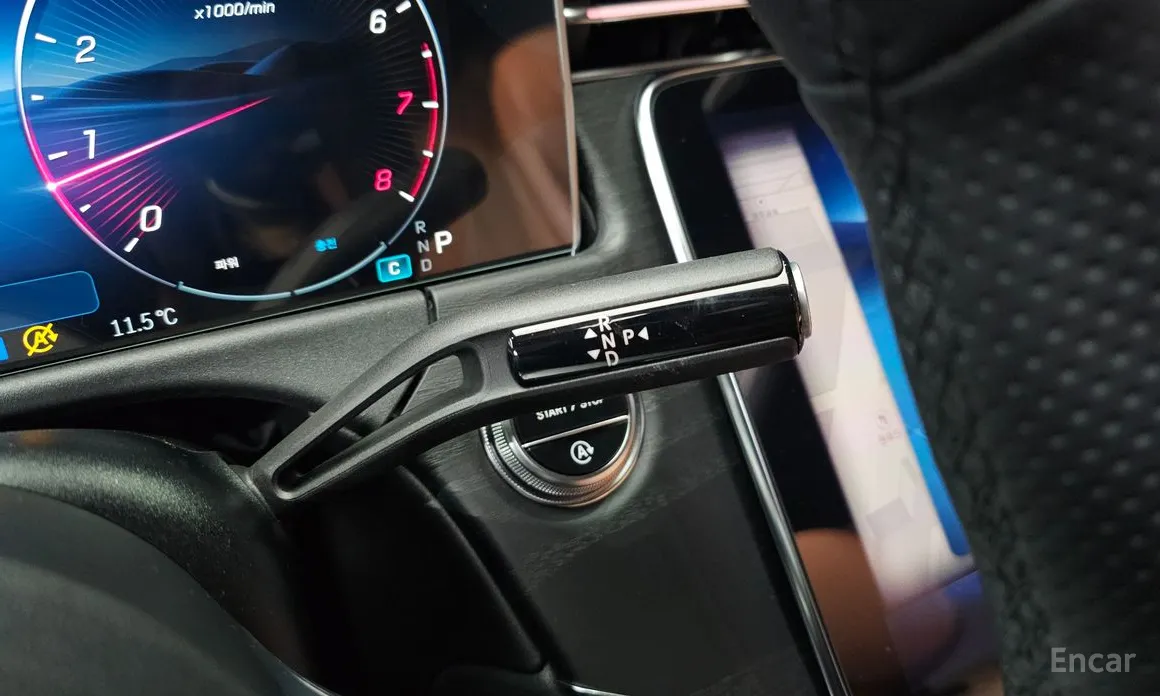 Фото 9 - Mercedes-Benz E-Class