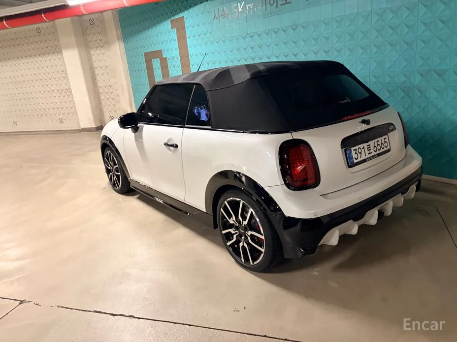 Фото 4 - Mini Cooper Convertible