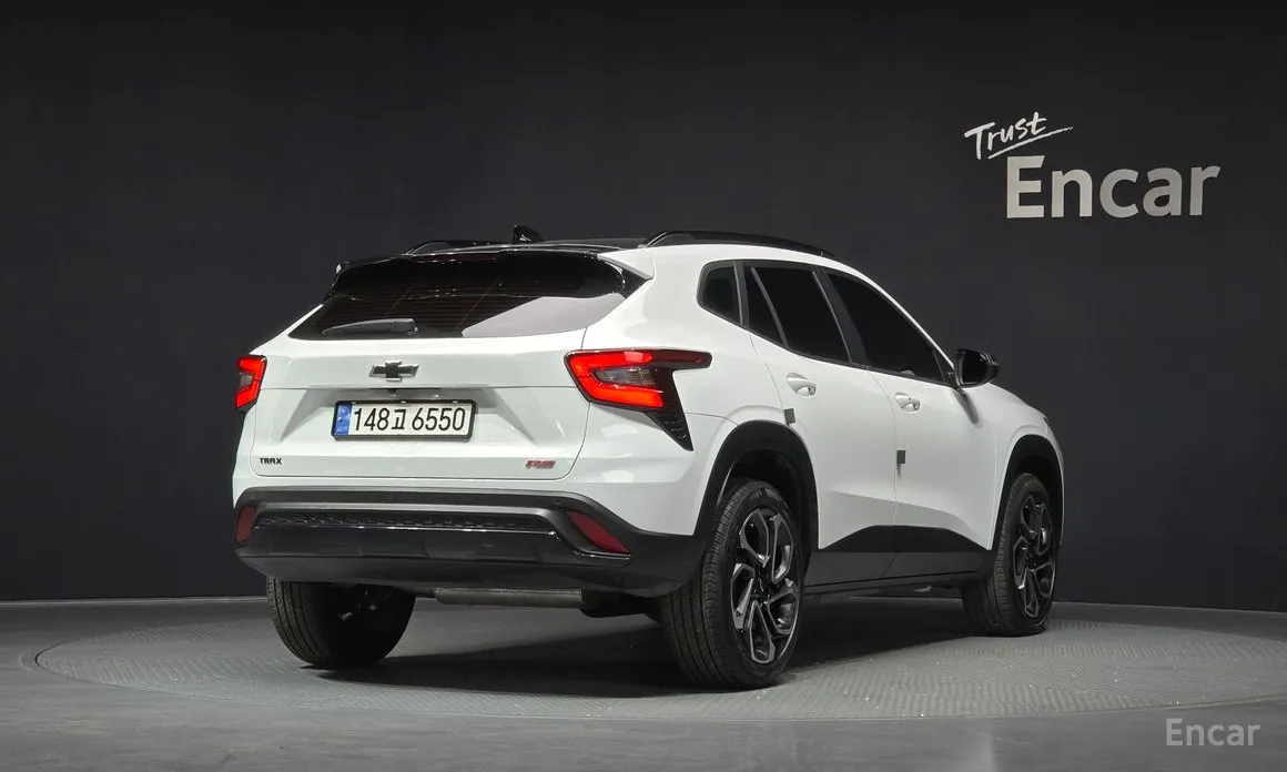 Фото 2 - Chevrolet Trax