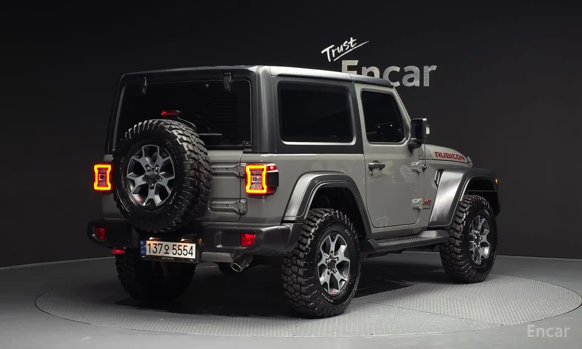Фото 2 - Jeep Wrangler