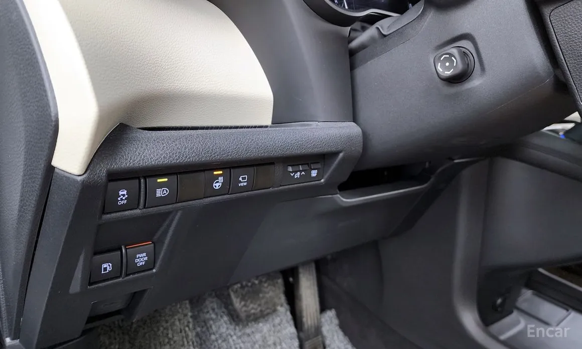 Фото 16 - Toyota Sienna