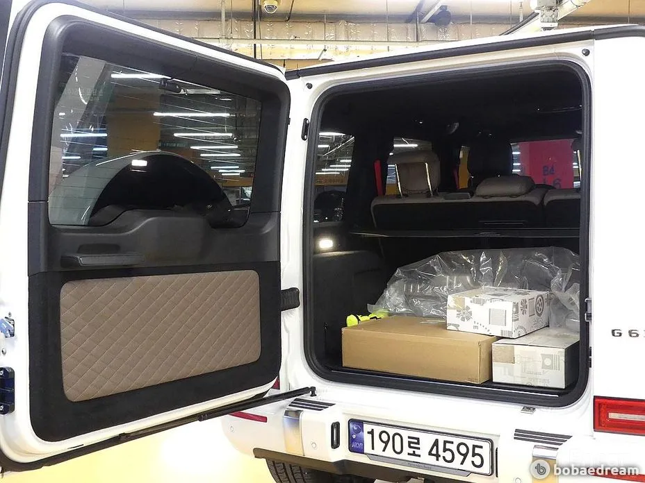 Фото 10 - Mercedes-Benz G-Class