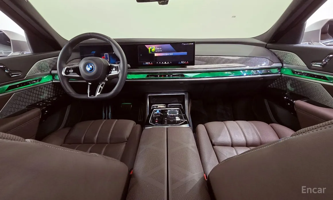 Фото 7 - BMW i7
