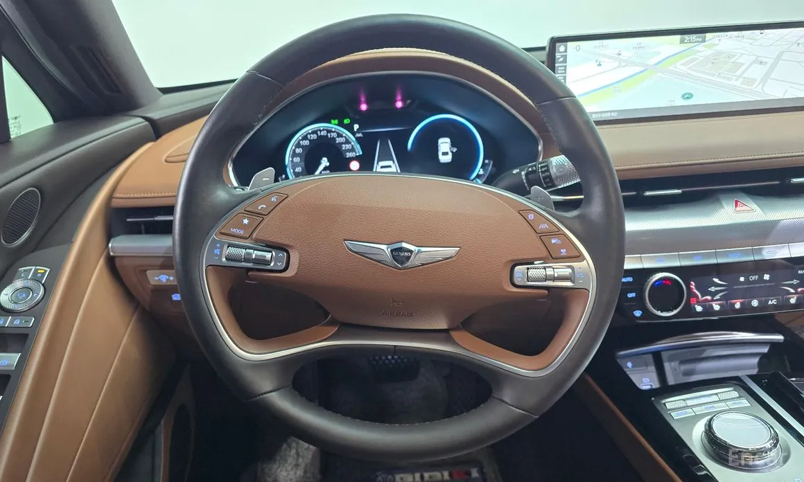 Фото 13 - Genesis G80