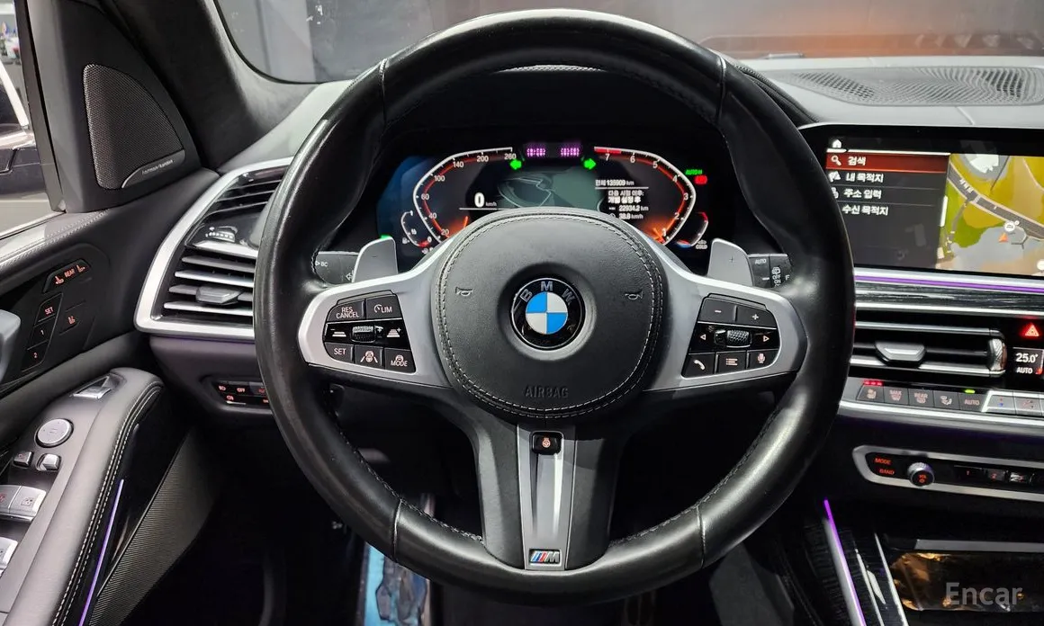 Фото 13 - BMW X7