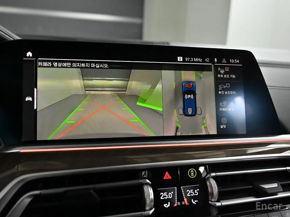 Фото 15 - BMW X5