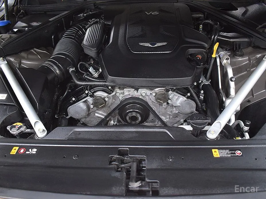 Фото 4 - Genesis G90