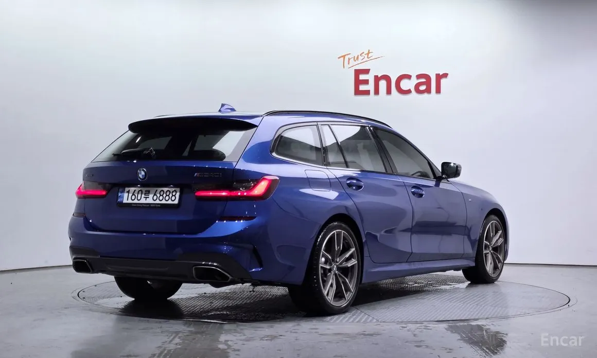 BMW 3 Series 2019 M340i xDrive Touring Performance