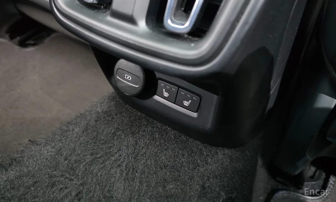 Фото 18 - Polestar 2