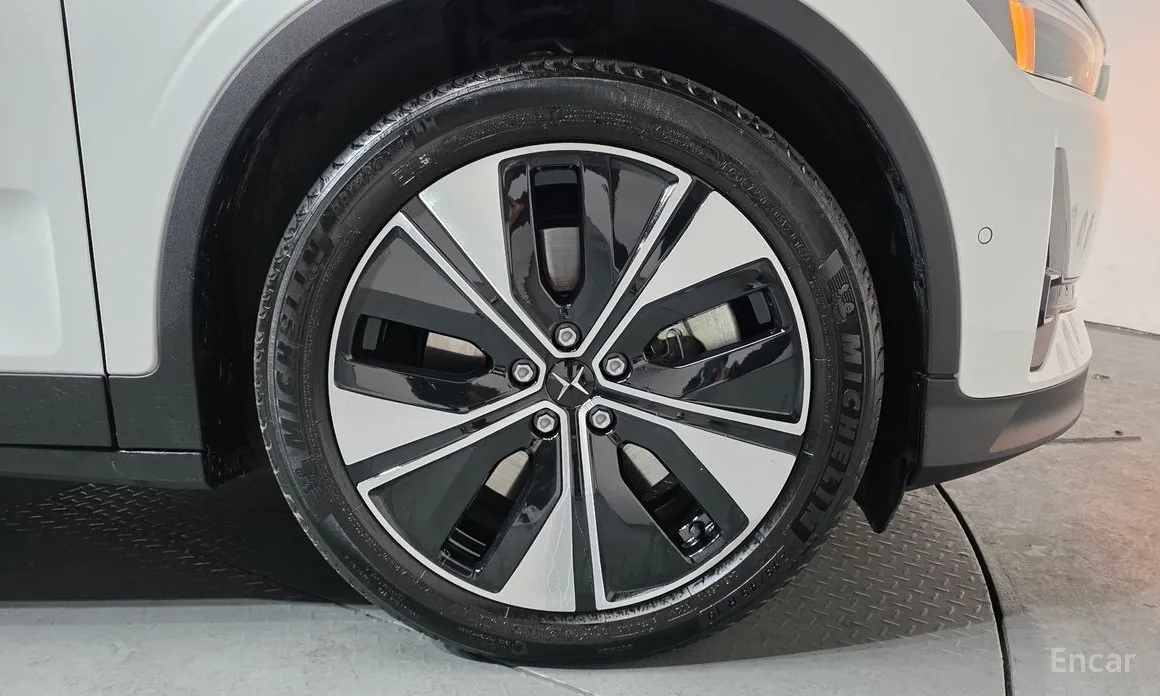 Фото 5 - Polestar 2