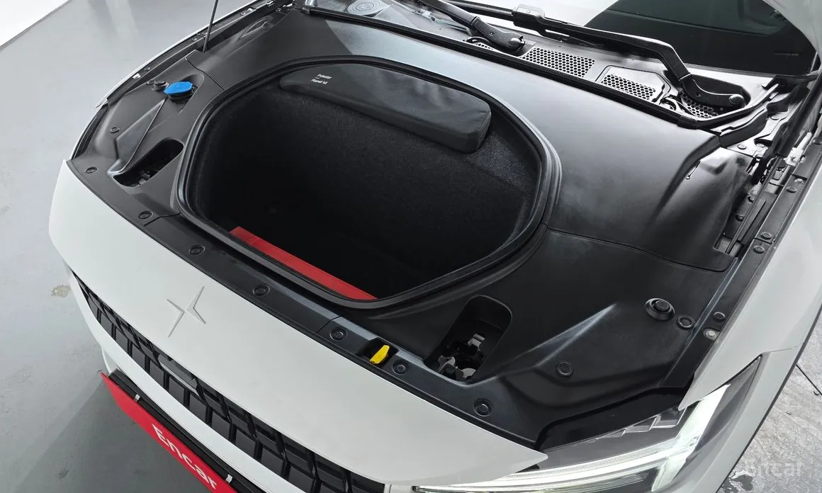 Фото 6 - Polestar 2