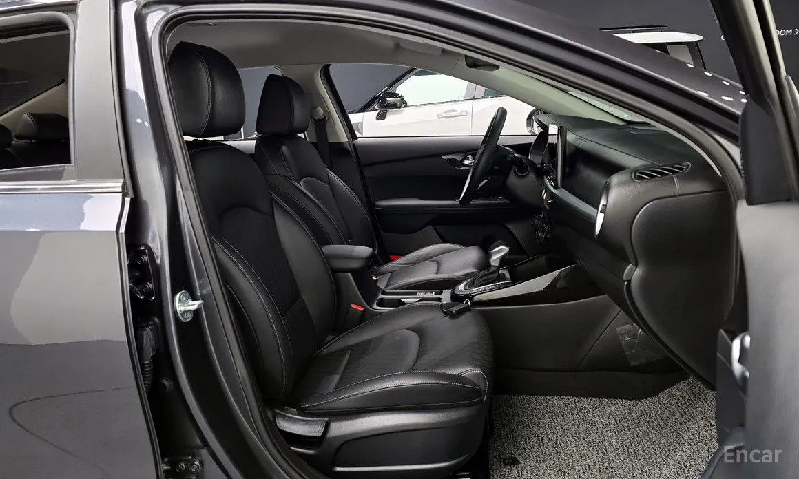 Фото 10 - Kia K3