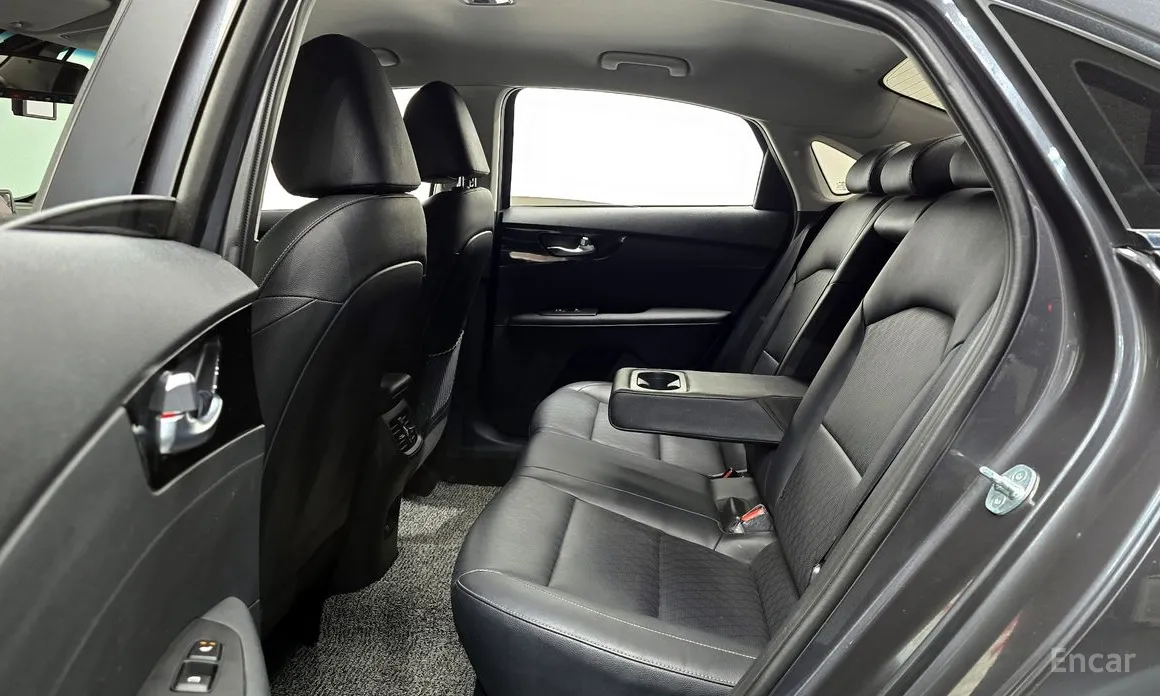 Фото 12 - Kia K3