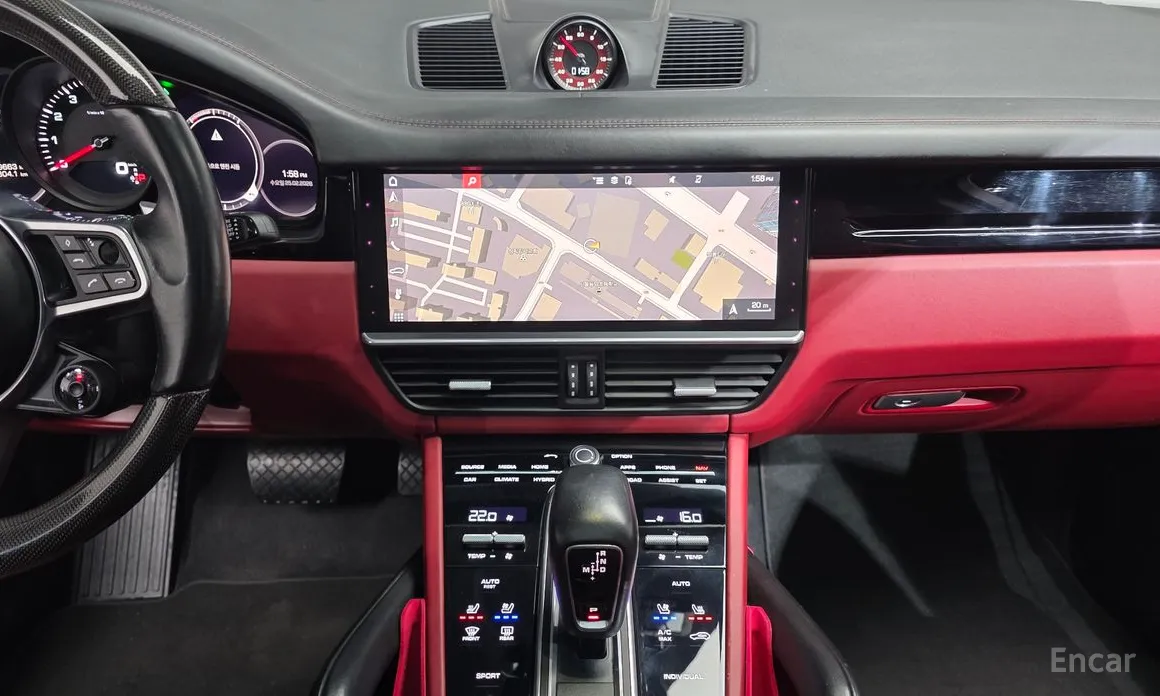 Фото 14 - Porsche Cayenne