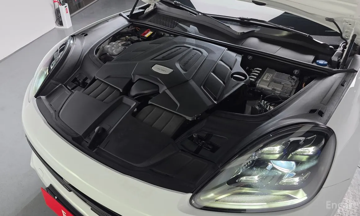 Фото 6 - Porsche Cayenne