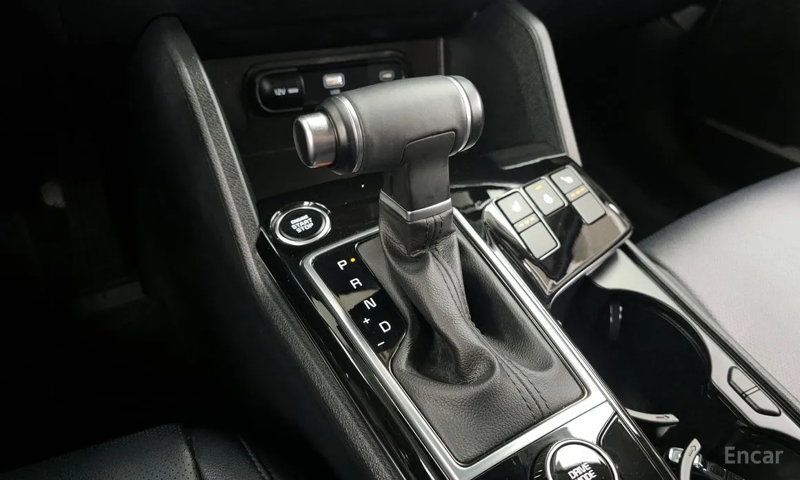 Фото 9 - Kia Sportage