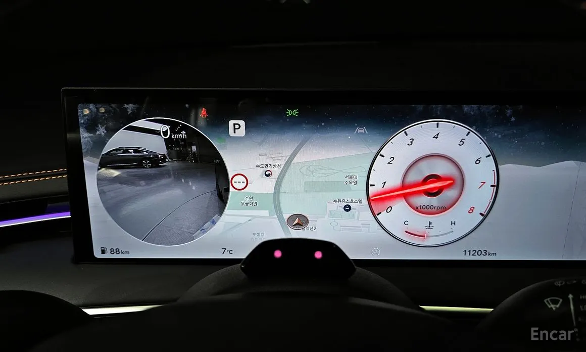 Фото 8 - Genesis GV70