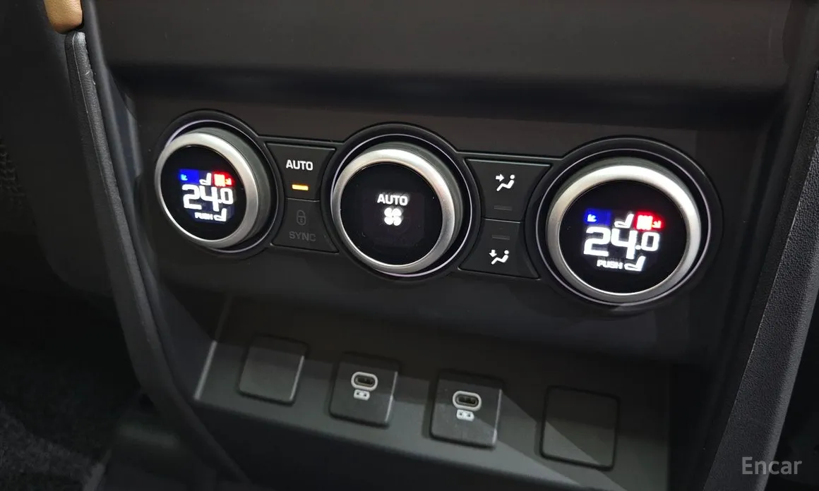 Фото 18 - Land Rover Defender