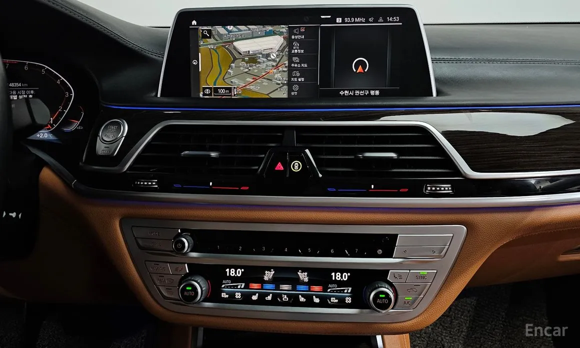 Фото 14 - BMW 7 Series