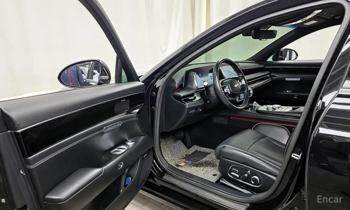 Фото 10 - Genesis G90