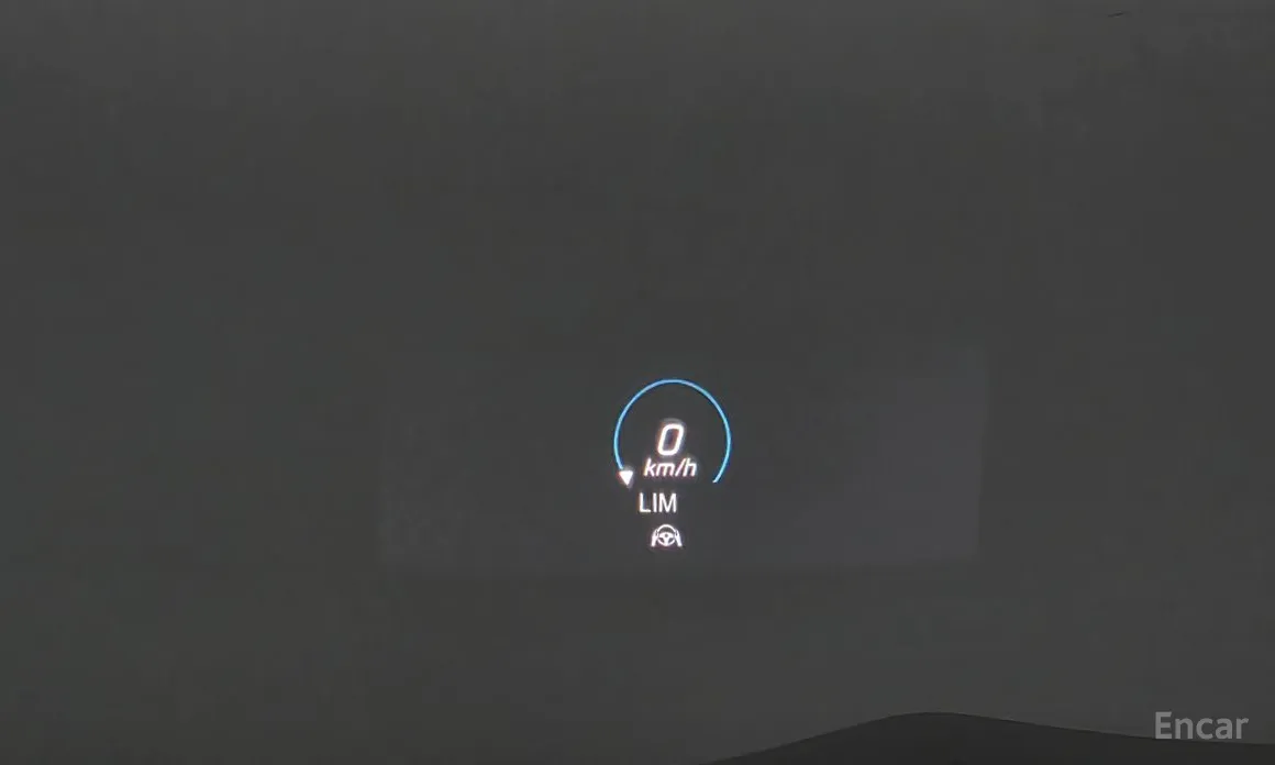 Фото 18 - Mercedes-Benz AMG GT