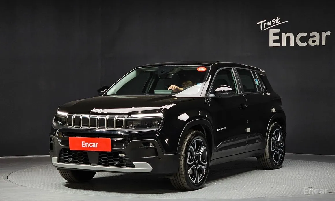 Фото 1 - Jeep Avenger