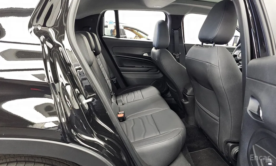 Фото 12 - Jeep Avenger