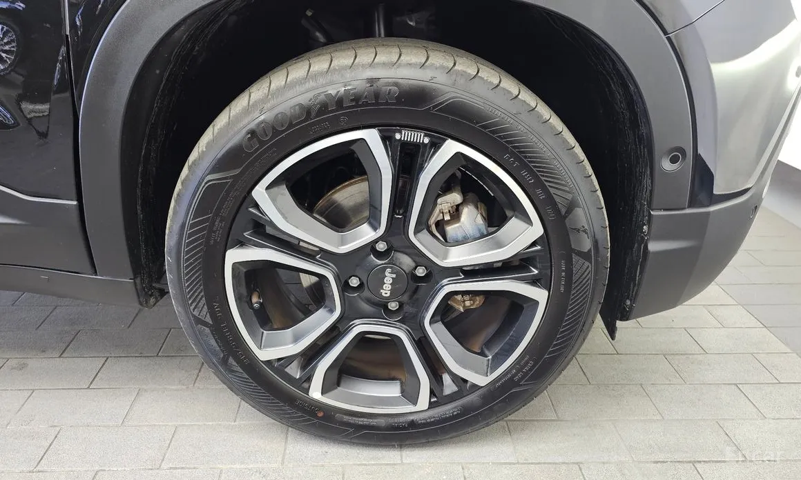 Фото 5 - Jeep Avenger