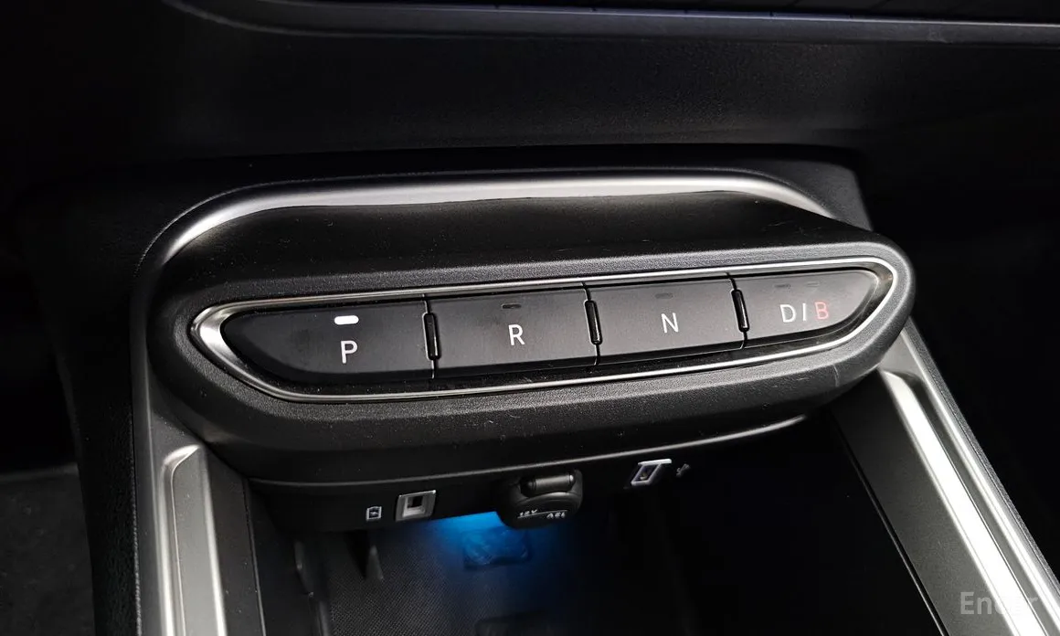 Фото 9 - Jeep Avenger