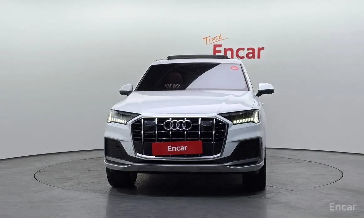 Фото 3 - Audi Q7