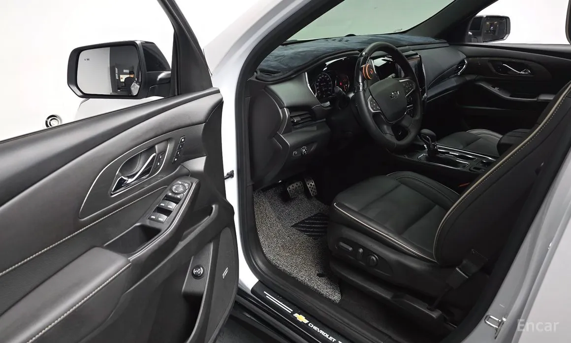 Фото 10 - Chevrolet Traverse